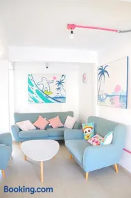 Hotel Casa Mandarine , Amazing Private Rooms w Balcony, Rooftop, Hammocks, AC, SmarTV, 100mbs! - Image 3