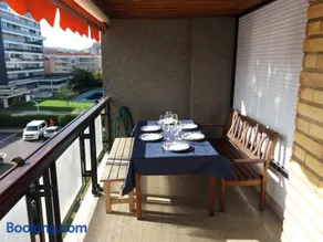 Apartamento a 130 metros de la playa Parking - Image 1
