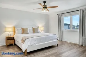 Thalia Bright Designer Home 12 Min To Falls - Image 3