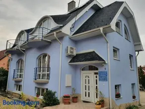 Laguna Apartmanház - Image 2