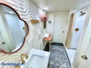 Unique denver loft in rino art district - Image 1