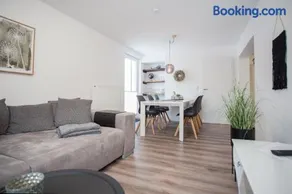 WohnZauber Große Ferienwohnung für 6 Personen mit Hund - Image 1