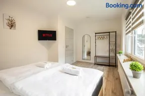 EifelComfort Traumhafte Ferienwohnung für 6 Personen in zentraler Lage! - Image 2
