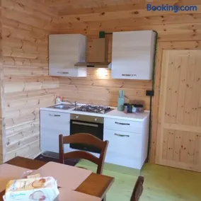 Tiny House nella natura Con Piscina privata "La sughereta" - Image 1