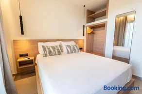 Naiades Guest House - Image 2
