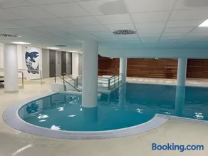 Appartement pour 8 pers à Gourette avec accès piscine - Image 4