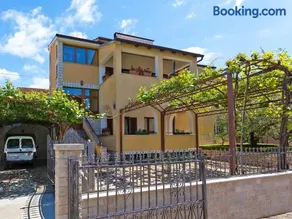 Apartment Korelic Green Garden - Image 1