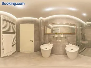 Zwick Apartments - Image 3