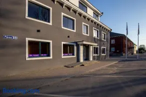 P54 Apartment - Image 2
