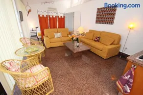 Studio Parlour - Image 3