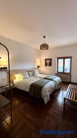 Casa Xabaz, Gijón, Asturias - Image 4