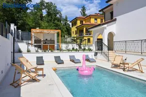 Villa Verde Blu - private heated pool and billiard - Image 2