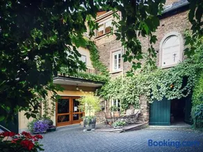 Ferienhaus Schwaab-Scherr, Nähe Bernkastel, mit gratis ÖPNV-Ticket, Parkplätzen und Fahrradgarage - Image 1