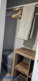 Cozy Room & Private Bathroom - Image 2