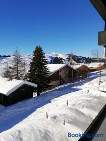 les saisies ;loue a la semaine - Image 1