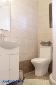 Ayerina First floor Apartment - Image 2
