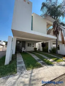 Private House in Secure Complex with Pool & Lush Garden - Image 2