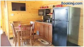 Isle Royale Chalet Cottage - Image 2