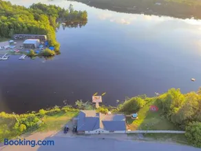 Cottage am See, 4 Schlafzimmer und vier Waschräume, für 16 Personen - Image 1