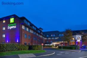 Holiday Inn Express Birmingham Airport NEC by IHG - Image 3