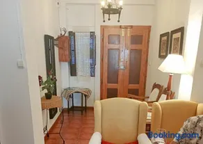 Juanita La Larga - Image 1