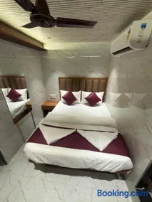 HOTEL ROYAL PLAZa - Image 5