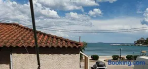 Irida seafront apartment - Image 2