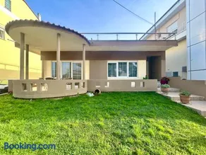 Despina's House - Image 1