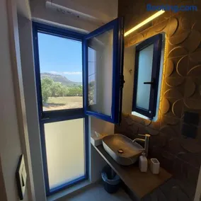 NAVARINO BATHS sea-front estate - Image 2