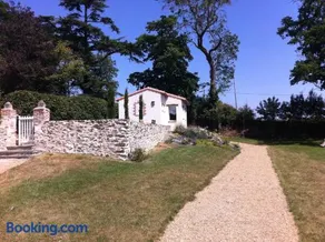 Domaine du Chêne Crucy - Image 1