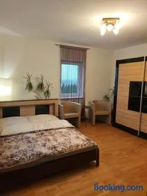 Dom za Tujami 30 min od centrum Poznania Strykowo - Image 3