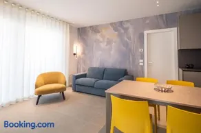 A&G Blue flat - Image 2