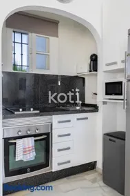 Koti Rentals - Lovely Loft Swim Pool Sea Views - Image 3
