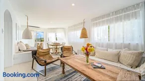 Bahia Azul - stylish apartment Central location - Image 2