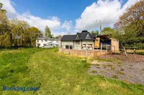 Hazel wood lodge - Image 1
