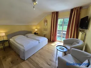 Chalet am Kurpark - Image 2