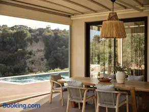 Villa Theta by Villa Select - Image 4
