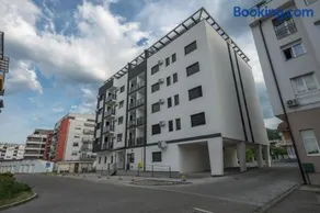 President Lux Apartment Centar - Image 3