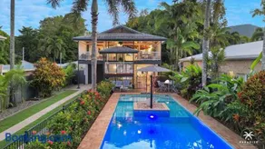 The Arlington Beachfront House - Image 2
