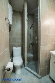 Arena East Apartment - Image 2