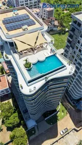 Luxury Studio with amazing Rooftop pool near the beach - Image 4
