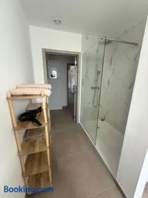 Loft 2 chambres avec terrasse - Image 5