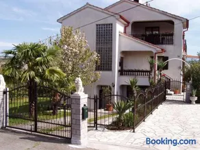 Apartments Perić - Image 1