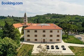 Stella Maris Pastoralni Dom - Image 1
