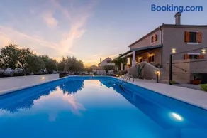 Villa Pan ZadarVillas - Image 2