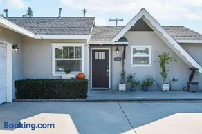 Charming Modern Escape with Outdoor Living - Image 2