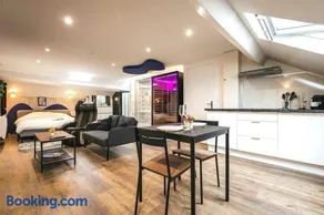 Loft Spa Sauna Hammam Hydromassage - Image 1