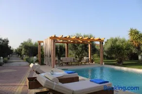 Gravanis Resort - Image 3