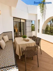 160m2 etage in Nabeul 5 min Nearby Beach and Town - Image 2