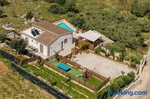 Halaro Villa - Image 3